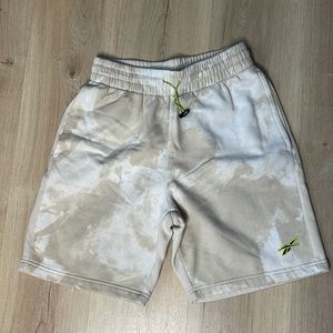 Reebok‎ Sweat Shorts. Size Small. Excellent used condition! Tan, Green